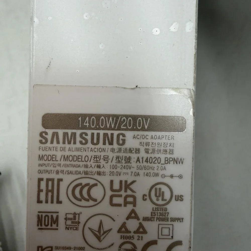 Genuine Samsung A14020_BPNW Monitor AC Adapter Power Supply 20V 7A 140W